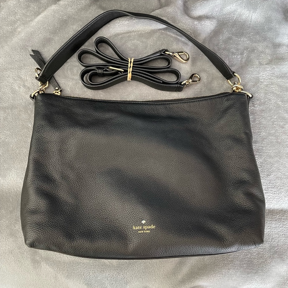 Kate Spade Handbag / W/ crossbody strap (NWOT)